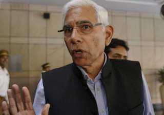 Kerala HC issues notice to Vinod Rai panel on... Kerala HC issues notice to Vinod Rai panel on...