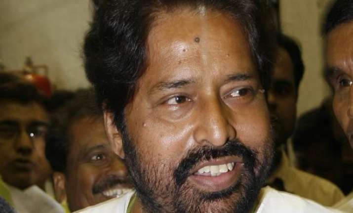 Angry TMC workers wreak havoc on West Bengal roads over