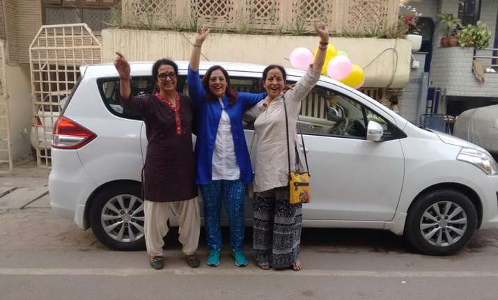 Naanis on Highway