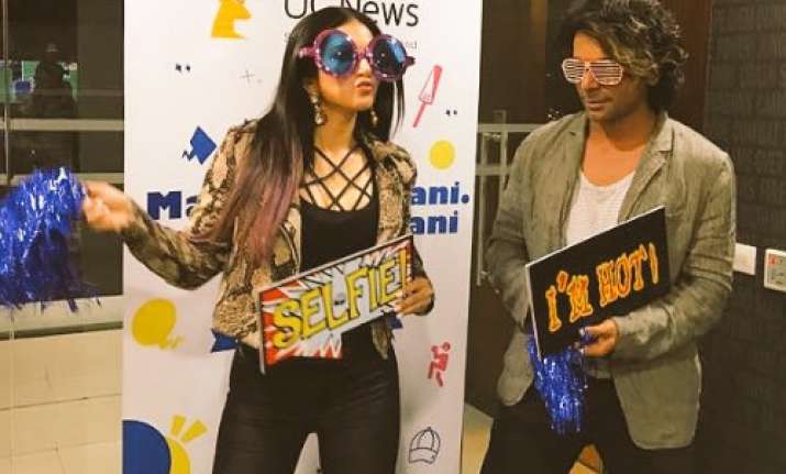 sunny leone, sunil grover, IPL 10
