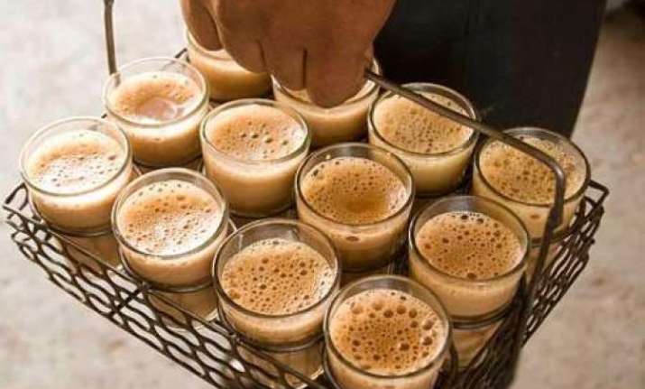 Tea seller gives Rs 1 crore 51 thousand as dowry