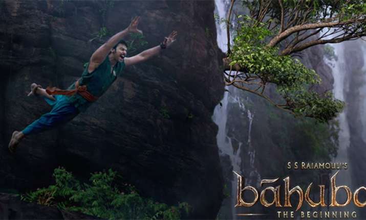 This Is How Prabhas Climbed The Huge Waterfall In Baahubali The Beginning