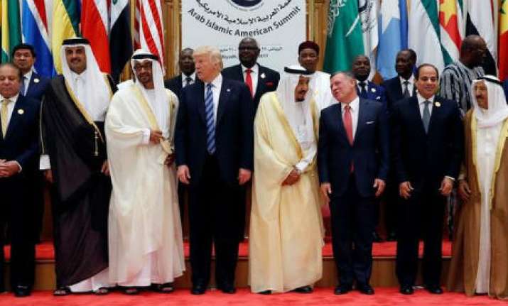 Saudi Arabia, UAE, Egypt, Bahrain, Yemen cut diplomatic