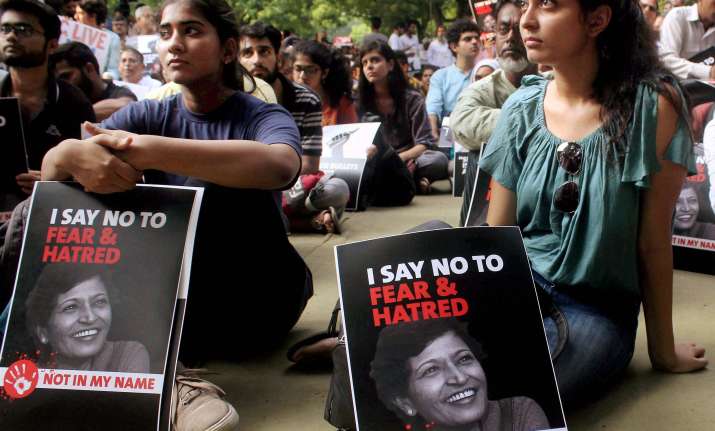 People protesting over the death of journalist Gauri Lankesh