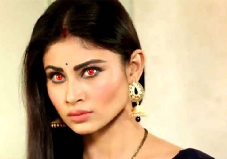 Know Who Will Accompany Mouni Roy In Second Season Of Naagin