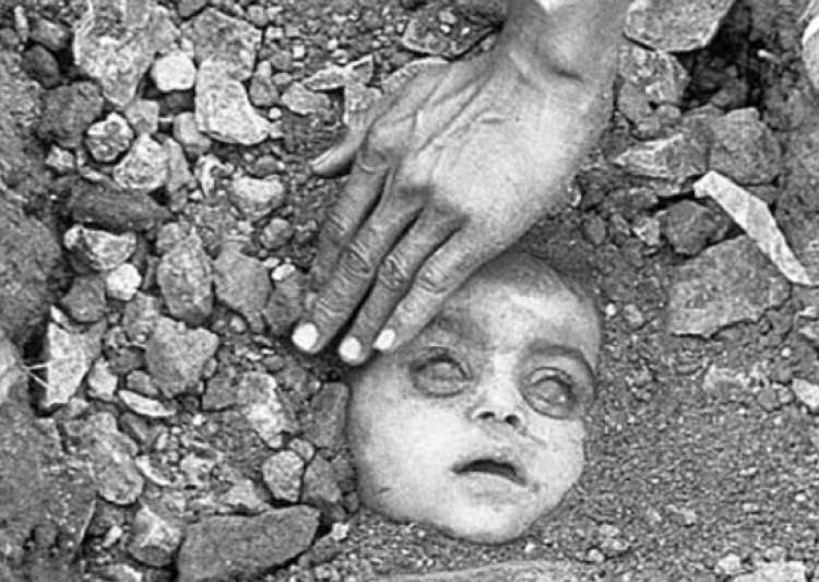 an analysis of the events contributing to the tragedy at bhopal india Bhopal disaster: bhopal disaster, chemical leak in 1984 in the city of bhopal, madhya pradesh state, india at the time the bhopal gas tragedy. an analysis of the events contributing to the tragedy at bhopal india Bhopal disaster: bhopal disaster, chemical leak in 1984 in the city of bhopal, madhya pradesh state, india at the time the bhopal gas tragedy.
