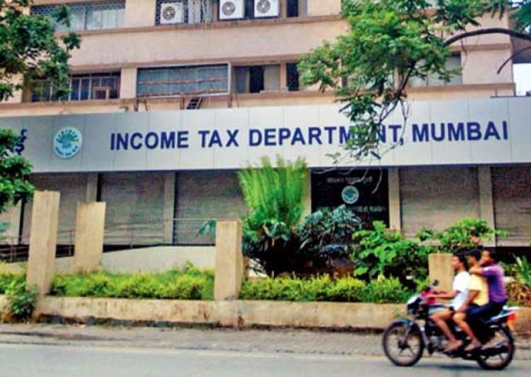 don-t-discuss-official-matters-on-social-media-websites-cbdt-tells-it-dept