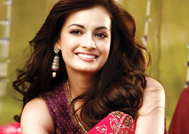 Dia Mirza UPSET Over Ranbir Kapoor's Leaked Look From Sanjay Dutt Biopic