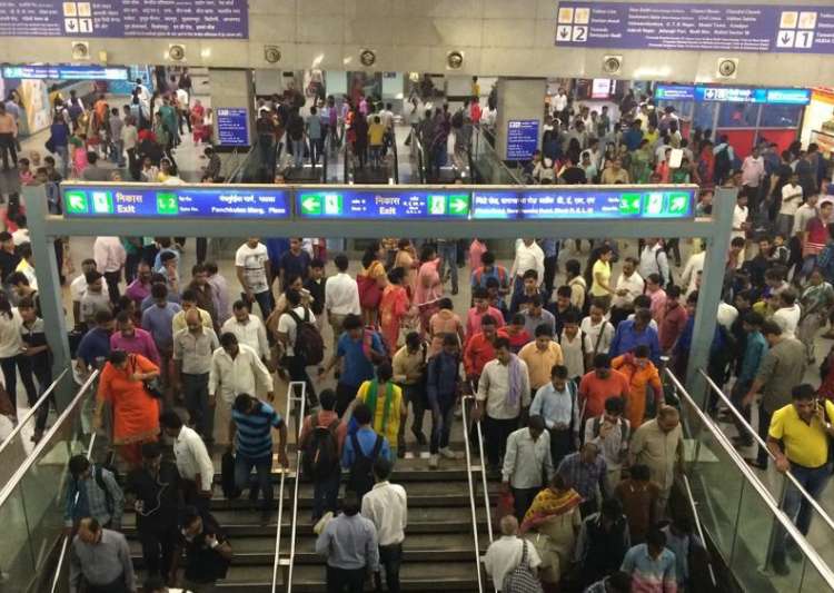 Delhi: Pornographic clip flashed on LED screen at Rajiv Chowk metro station?