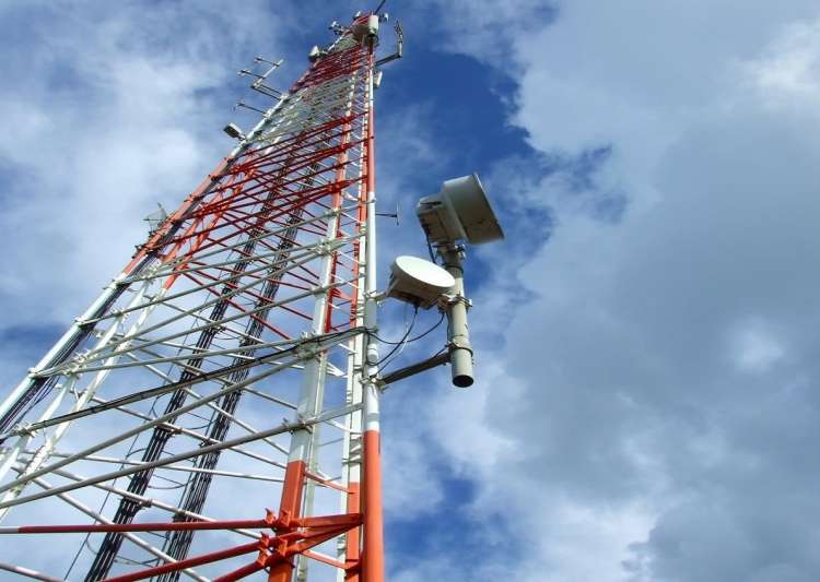 SC orders shutting down of mobile tower on cancer patient's plea SC orders shutting down of mobile tower on cancer patient's plea