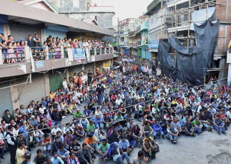 Darjeeling unrest: Rajnath Singh to meet GJM chief today