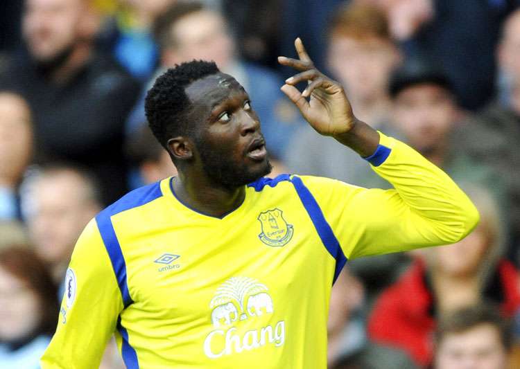 Manchester United announce Everton have accepted transfer fee bid for Romelu Lukaku