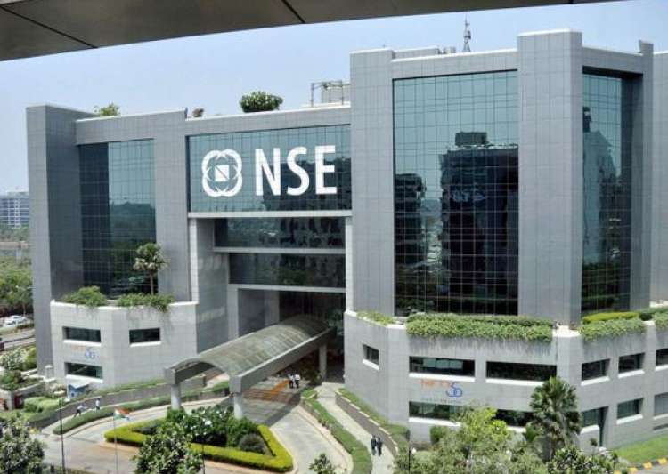 NSE glitch: Investors continue to face issues NSE glitch: Investors continue to face issues