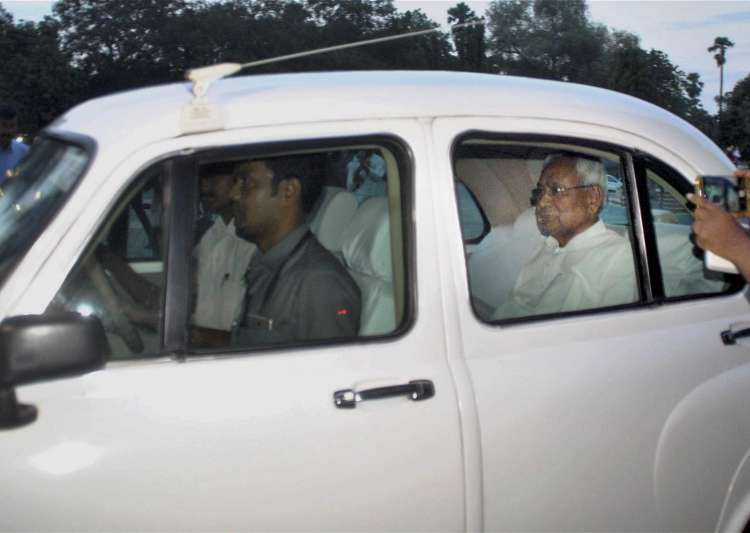 Leader of Indian state quits, may forge new alliance with Modi Leader of Indian state quits, may forge new alliance with Modi