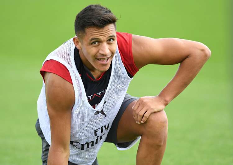 Liverpool won't focus on stopping Alexis Sanchez - Jurgen Klopp Liverpool won't focus on stopping Alexis Sanchez - Jurgen Klopp