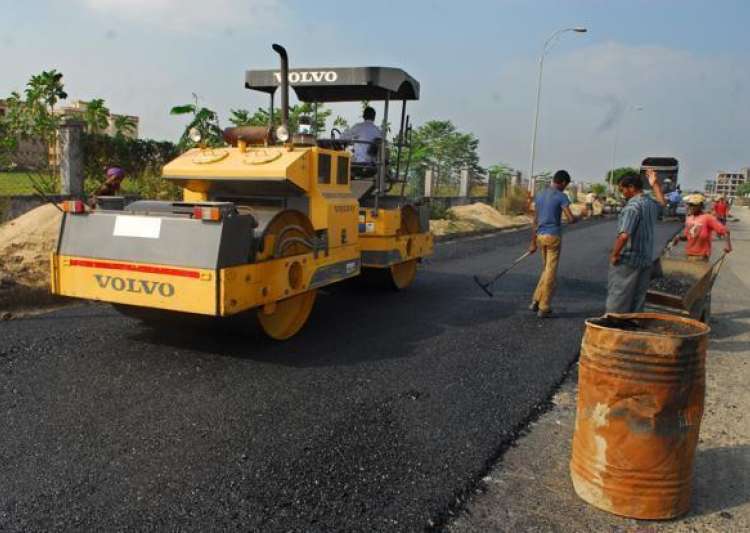 India to speed up road work near China border India to speed up road work near China border