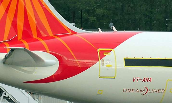 air india s dreamliners to be inducted in may 2012