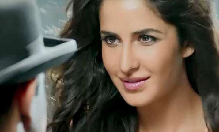 dhoom 3 gross collection rs 425.17 cr worldwide in ten days