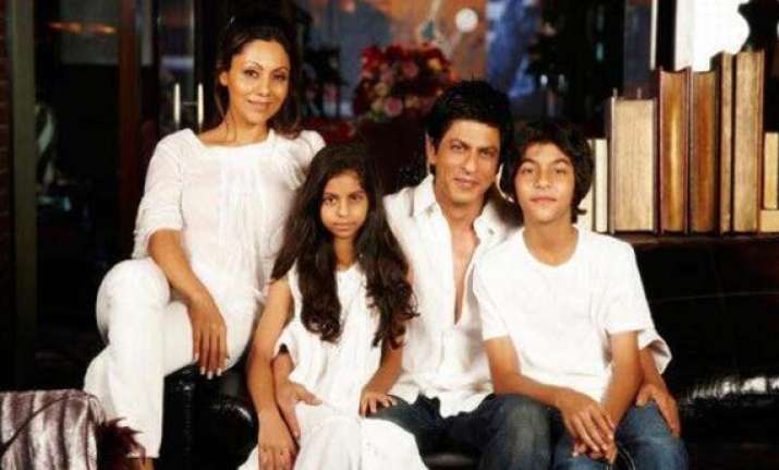 exclusive watch shahrukh khan s surrogate child s bmc birth
