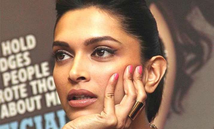 Deepika Padukone On Cleavage Controversy Discuss The Cup Size And Leg