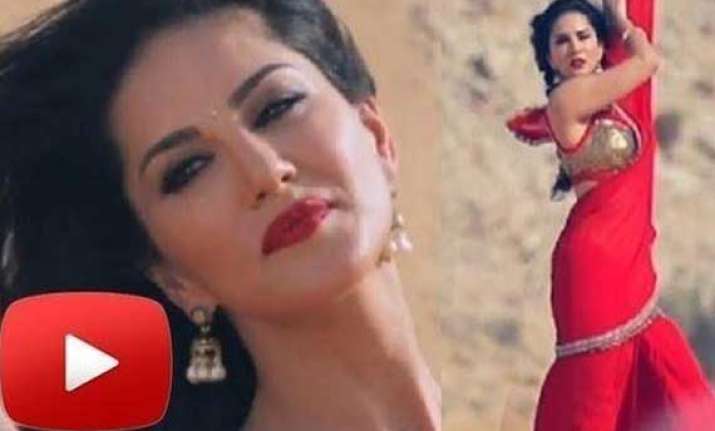 Sunny Leone's 'Sari Wali Girl' song out, looks tempting (watch complete