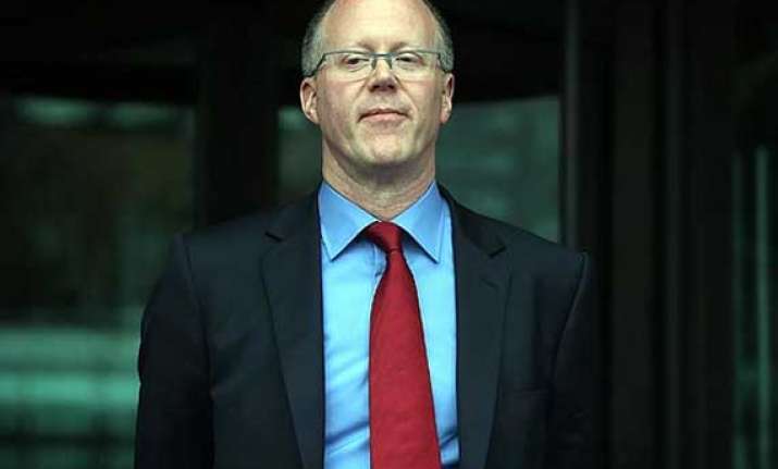 bbc chief entwistle quits over false child abuse report