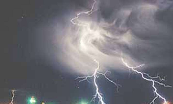 scientists claim solving riddle of ball lightning