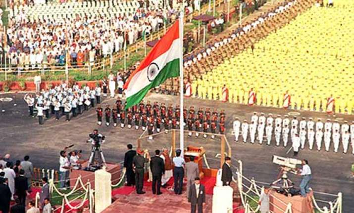 cbi officers who probed major corruption scams awarded on i