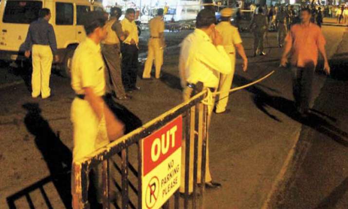 3 im terrorists arrested strikes in delhi bihar averted