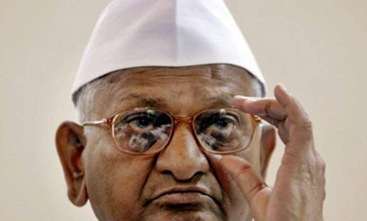 hazare undergoes medical tests at medanta medicity