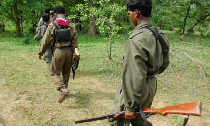 maoists blow up panchayat building in odisha
