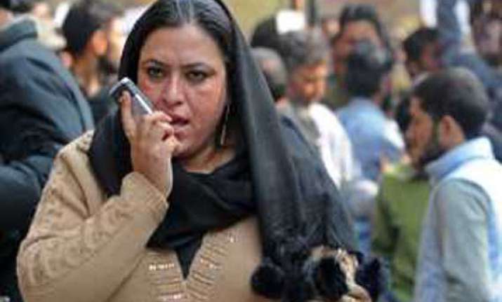 mobile phone services suspended in kashmir valley