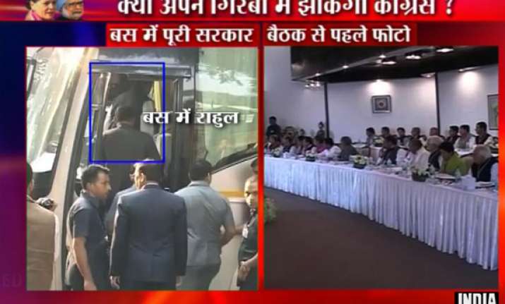 congress leaders take bus ride to surajkund meet