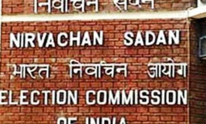 gujarat polls on dec 13 17 and himachal on nov 4
