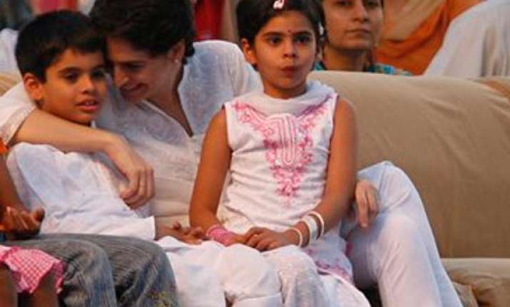 rare pictures of priyanka and robert vadra kids