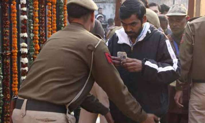 live reporting delhi registers record 65.86 percent polling