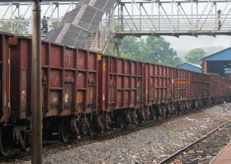Rail Budget Time tabled freight container, parcel train from this year