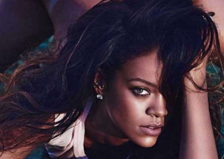 Rihanna's Instagram account temporarily suspended
