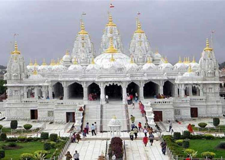 kingsbury hindu personals These are external links and will open in a new window a hindu temple has opened in north west london, funded entirely by the local community the ornate £20m shree swaminarayan mandir temple in kingsbury combines traditional indian architecture and carvings with green technology it features. kingsbury hindu personals These are external links and will open in a new window a hindu temple has opened in north west london, funded entirely by the local community the ornate £20m shree swaminarayan mandir temple in kingsbury combines traditional indian architecture and carvings with green technology it features.