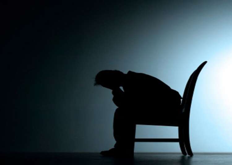 Dating a man with financial problems