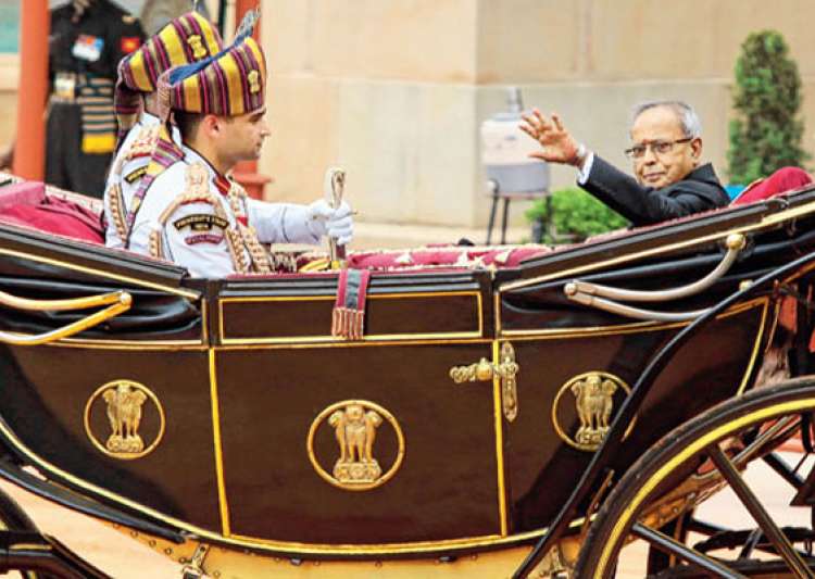 President Pranab in buggi