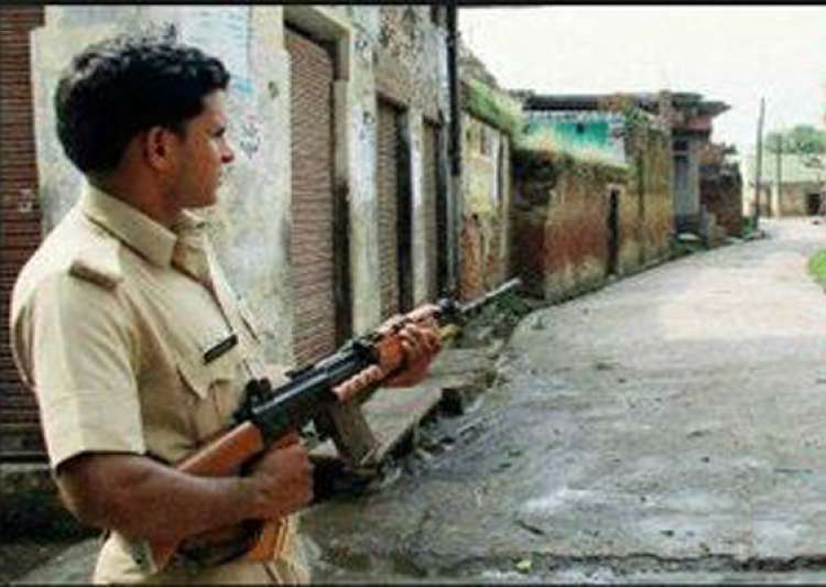 meerut senior singles Meerut zone covers bulandshahr, where members of the yogi adityanath-founded hindu yuva vahini are alleged to be behind the murder of an aged muslim man after a 'love-jihad' style elopement. meerut senior singles Meerut zone covers bulandshahr, where members of the yogi adityanath-founded hindu yuva vahini are alleged to be behind the murder of an aged muslim man after a 'love-jihad' style elopement.