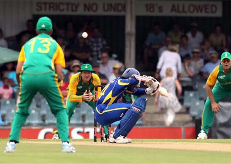 Sri Lanka bats first in final ODI vs South Africa