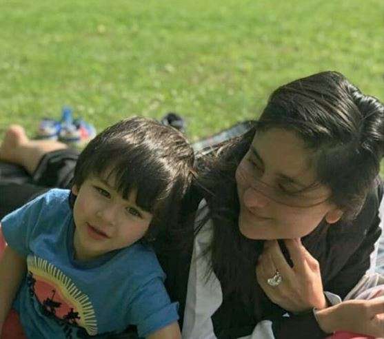 Kareena Wants Taimur To See Her These Films The List Includes Omkara