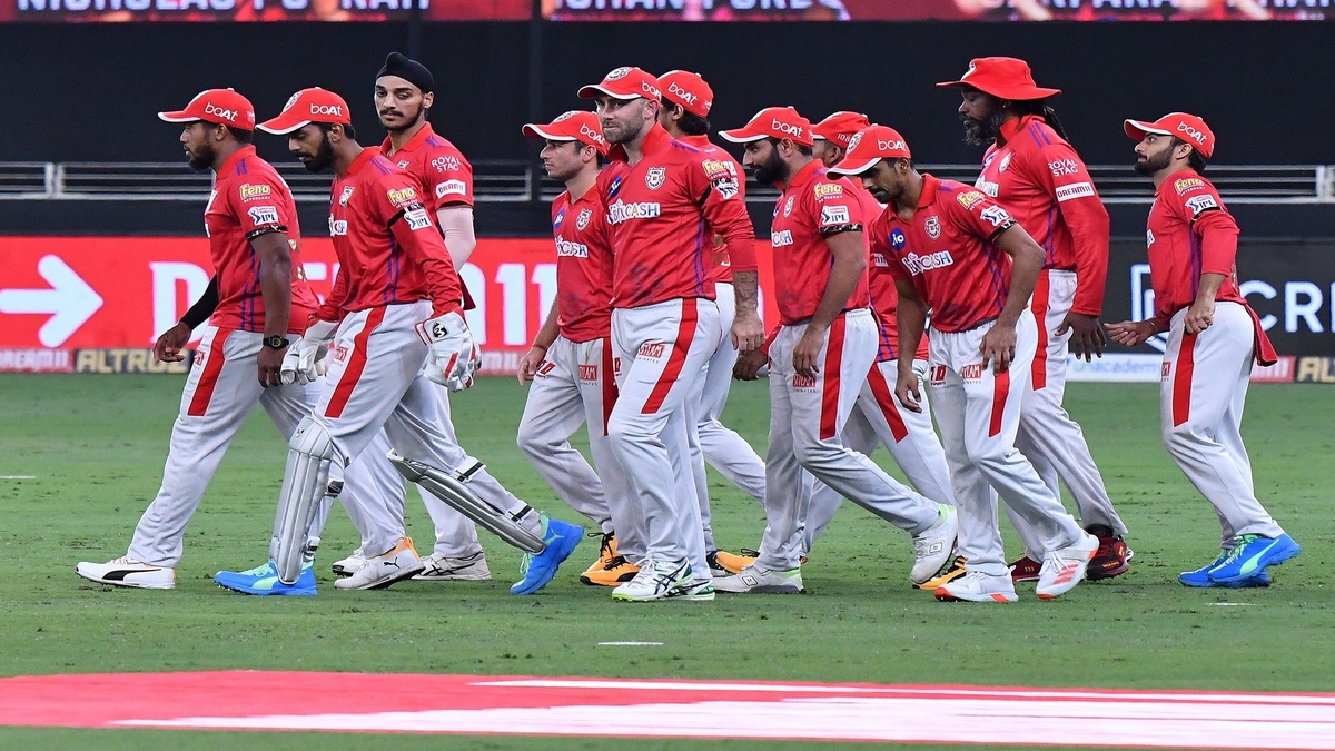 IPL 2020 KXIP Players Wear Black Armband Against SRH To Pay Tribute