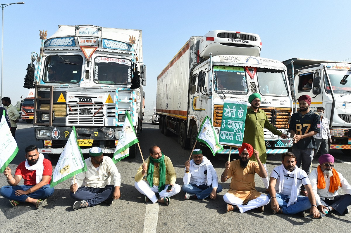 Farmers Protest Kmp Expressway Blocked Haryana Farm Agitation Farm Laws