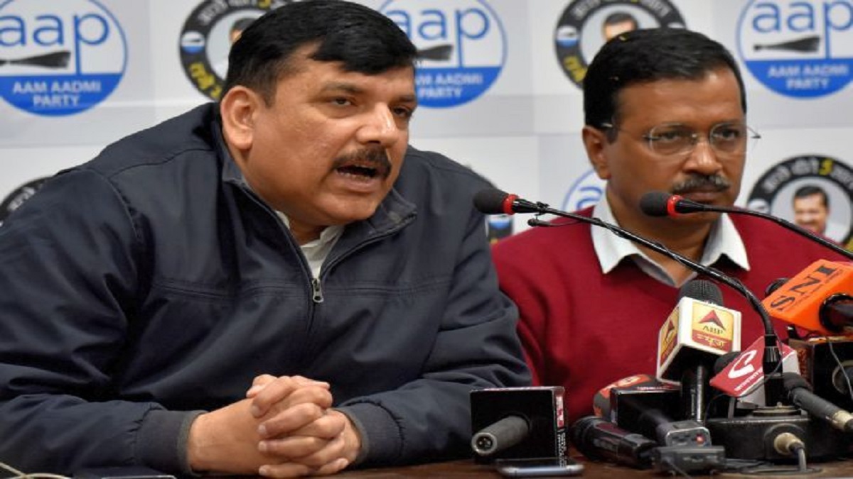 Pm Modi Degree Court Issues Summons To Arvind Kejriwal Sanjay Singh In