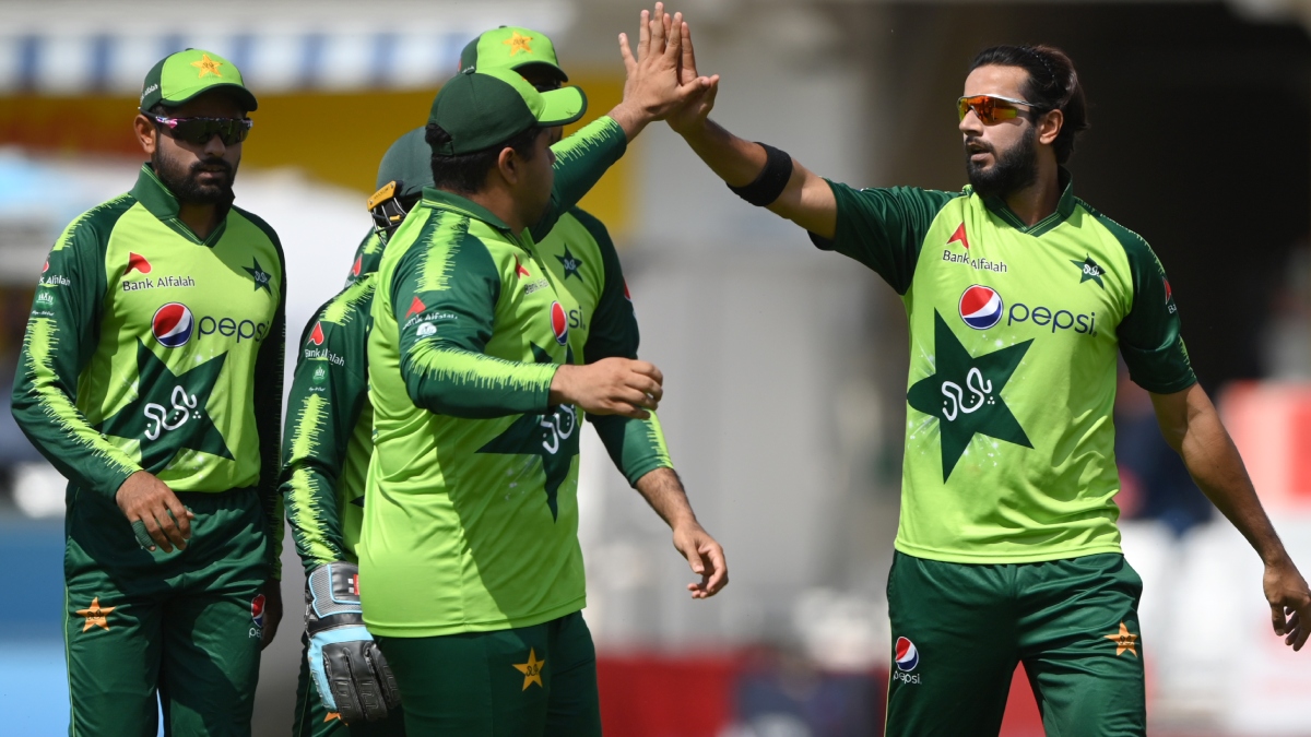 Imad Wasim Reverses International Retirement Makes Himself Available