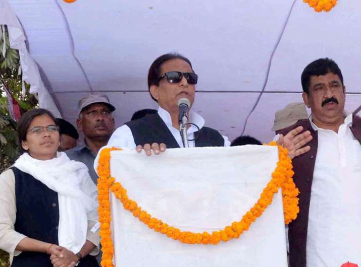 SC directs Azam Khan to appear before Allahabad HC tomorrow