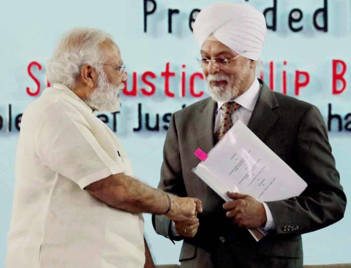 Modi assured CJI Khehar of govt's help in reducing pendency